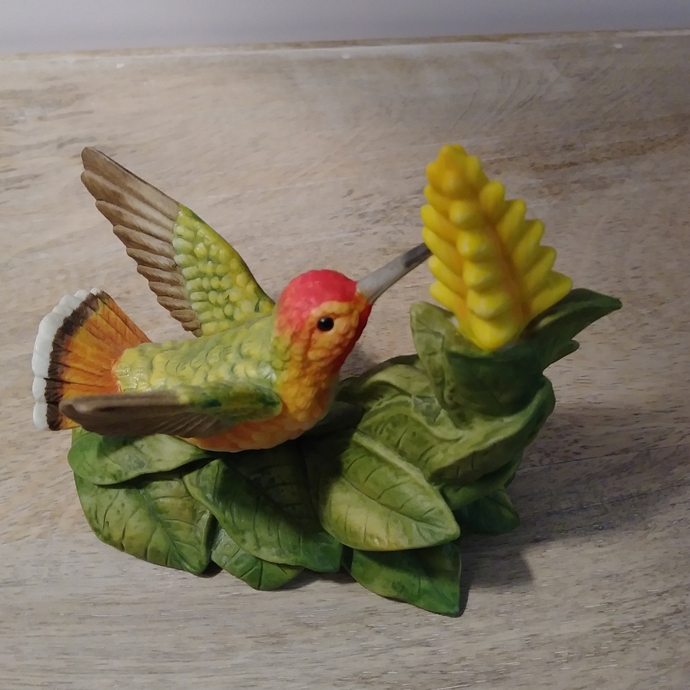 Vintage Hummingbird Collectable - Picture 2 of 4